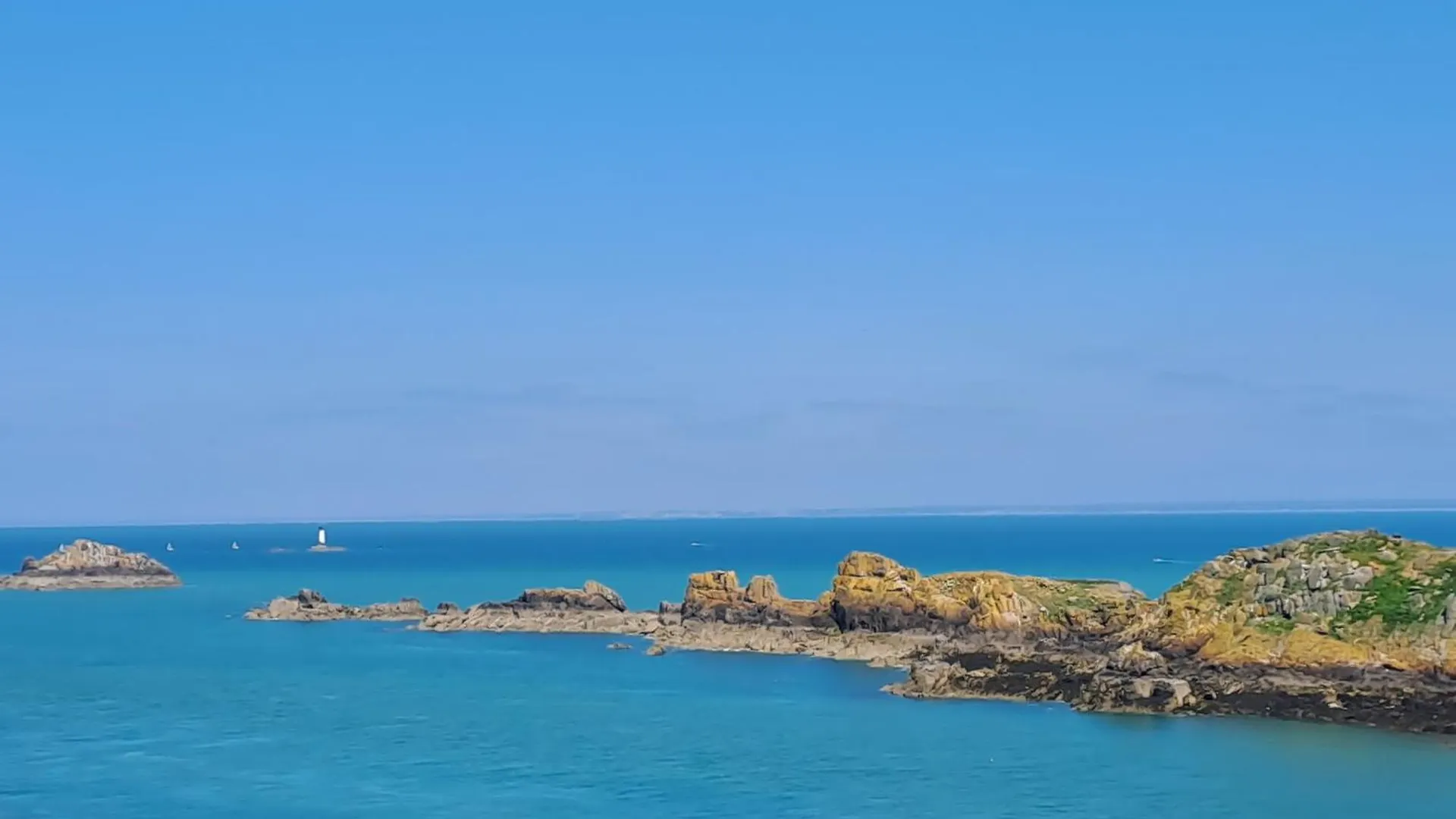 Oda ve Kahvaltı Le Lac Cherrueix